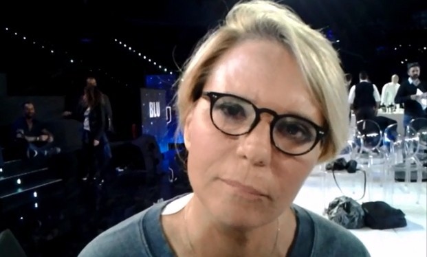 Maria De Filippi a Blogo: “Senza Parole favorito su Amici, il talent è meno competitivo del people show” (VIDEO)