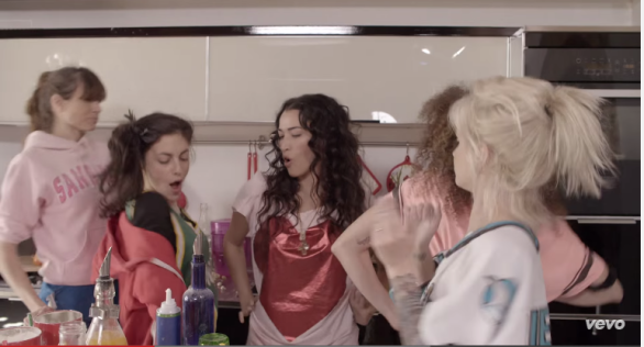 Nina Zilli, #RLL (Riprenditi Le Lacrime): testo e video ufficiale