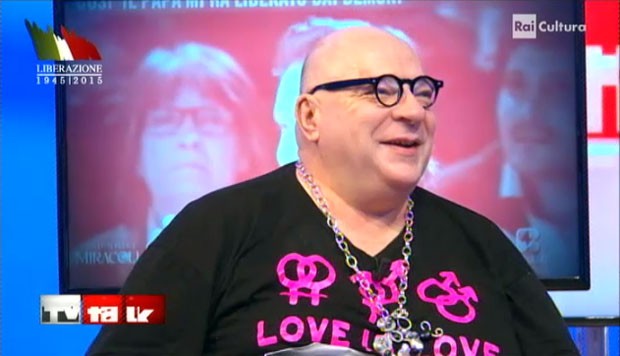 Platinette a Tv Talk risponde a Blogo: “Le maschere in tv? Le indossa chi conduce talk politici”