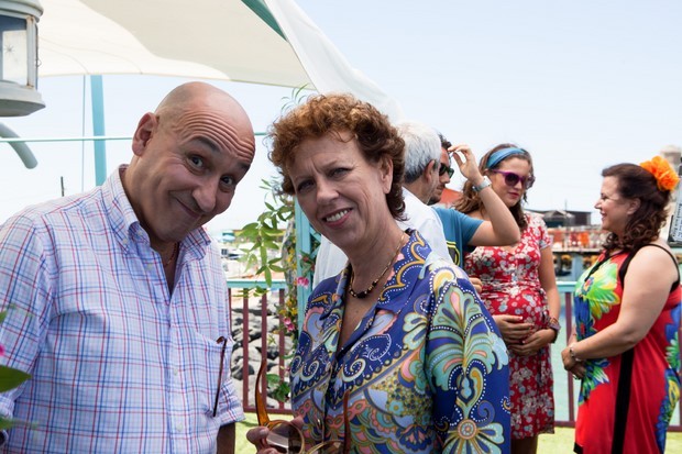Uno anzi due: nuova clip e video backstage della commedia con Maurizio Battista