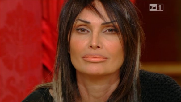 Ospiti tv sabato 2 maggio 2015: Anna Oxa, Brignano, Owen Wilson