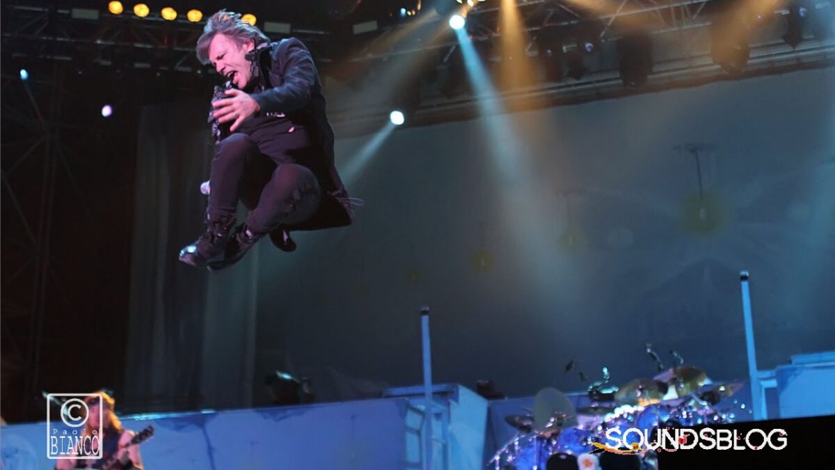 Bruce Dickinson ha sconfitto il cancro