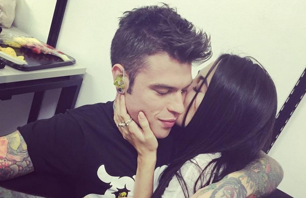 Fedez: salta ospitata al Grand Hotel Chiambretti