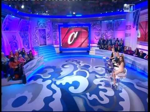 Virginia Raffaele, la parodia di Roberta Bruzzone a Quelli che il Calcio