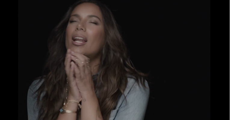 Leona Lewis, Fire under my feet: traduzione, testo e video ufficiale