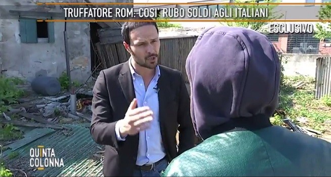 Striscia la notizia accusa Quinta colonna, licenziato il giornalista Fulvio Benelli