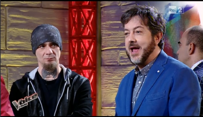 La strana Rai 2: Tanica a giugno per “colpa” di Sky, J-Ax ad Amici, un capostruttura è di Caschetto? (Anteprima Blogo)