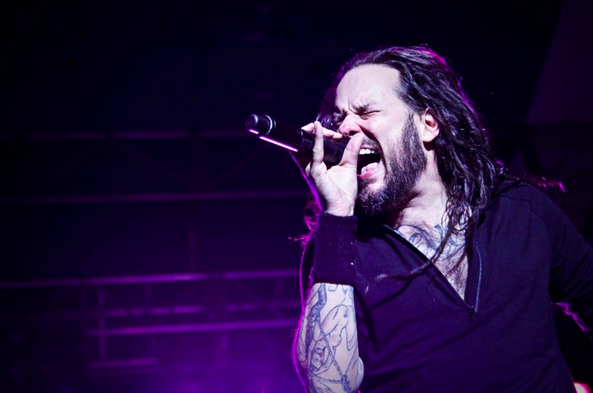 Korn, Jonathan Davis: “Ora mi do al country”