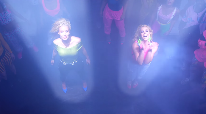 Britney Spears feat. Iggy Azalea, Pretty Girls: testo, traduzione e video ufficiale