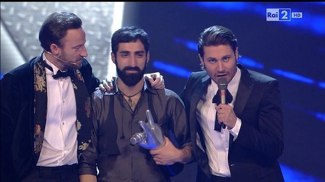 The Voice 2015: vince Fabio Curto del Team Fach