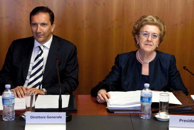 Palinsesti Rai 2015 approvati: cda spaccato. Conti a Sanremo, Sottile a Domenica in
