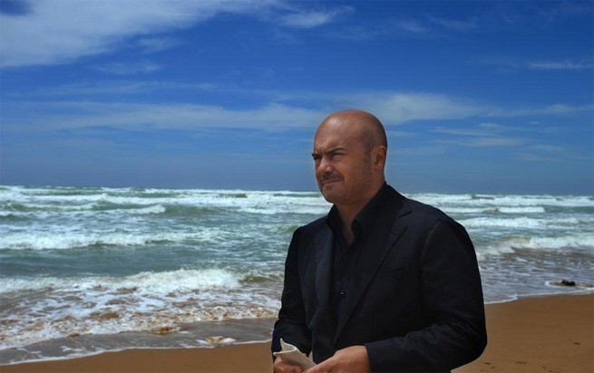 Rai 1 allunga la ‘Primavera’ di Montalbano: ad agosto le repliche del ‘Giovane’