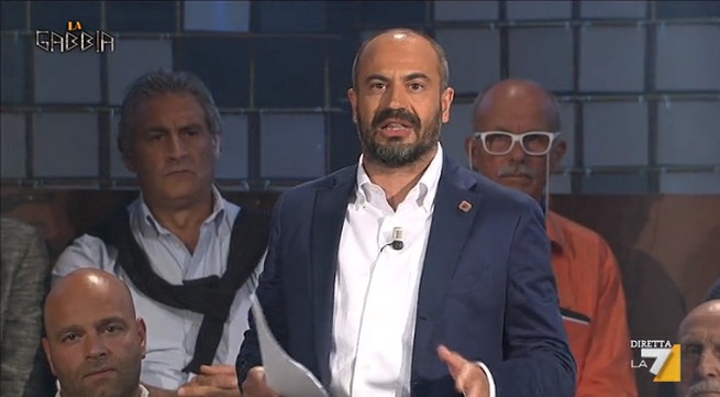 Gianluigi Paragone a Blogo: “Renzi cagasotto, ha paura de La Gabbia. In Onda fino a luglio, romperò la liturgia”