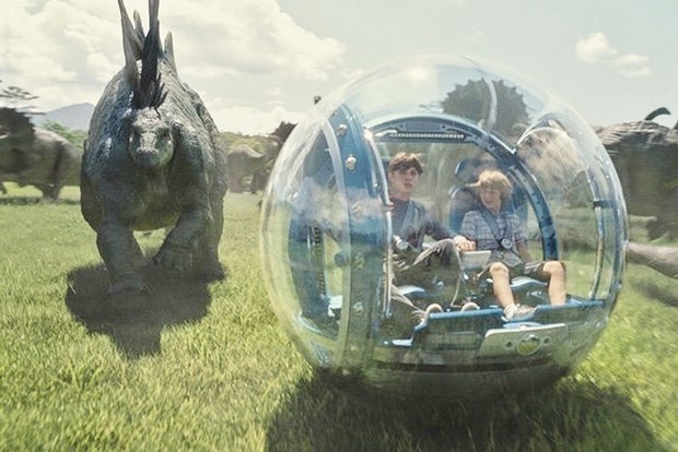 Box Office Usa, Jurassic World sempre più da record – boom Inside Out all’esordio