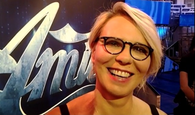 Maria De Filippi a Blogo: “Invito Madonna da 15 anni ma mi dice sempre no. Bruzzone? Nessuna querela” (VIDEO)