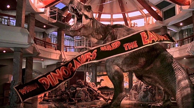 In difesa di Jurassic World e del T-Rex che rivendica il suo potere