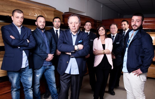 Morti e stramuorti, su Explora la famiglia Dell’Anno esorcizza la morte con sana ironia