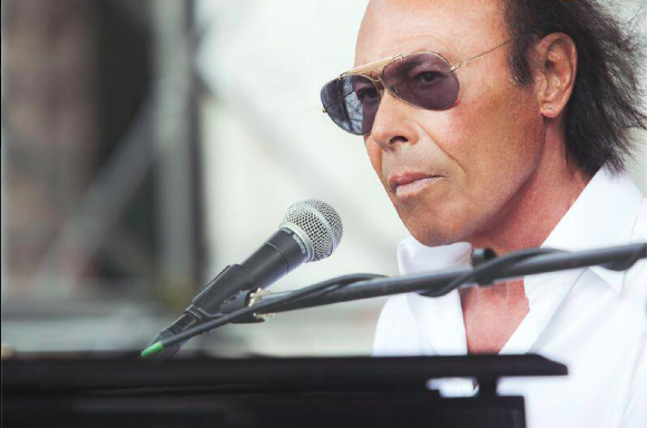 Antonello Venditti, Ti amo inutilmente è il nuovo singolo (audio e testo)