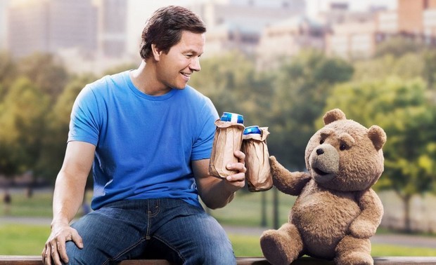 Ted 2: due clip in italiano e nuovi spot tv