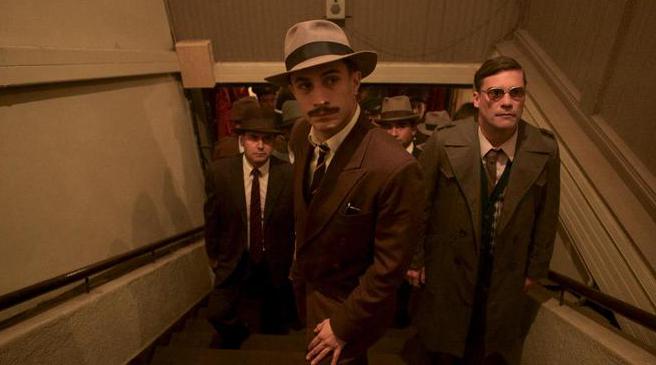 Neruda: prime foto del biopic sul poeta cileno