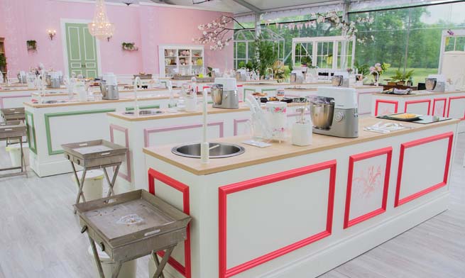 Bake Off Italia 3, anticipazioni: il nuovo set