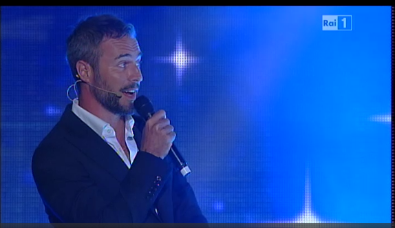 Una notte per Caruso 2015 tutti i cantanti e le esibizioni, premio a Vittorio Grigolo