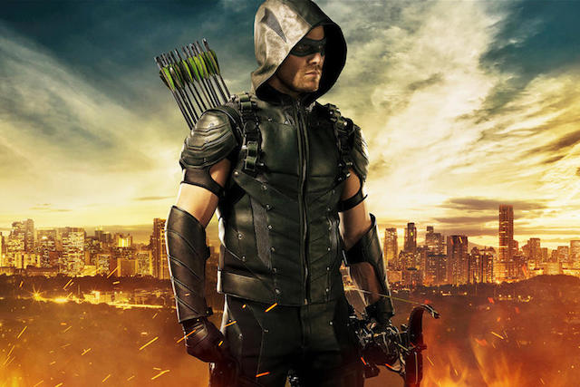 Comic-Con, il panel di Arrow (con il costume inedito della Freccia – video)