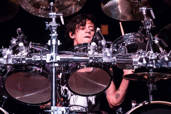 Avenged Sevenfold: Arin Ilejay lascia la band