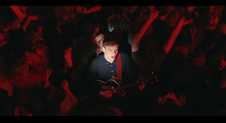 George Ezra, Barcelona: testo, traduzione e video ufficiale