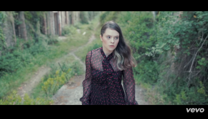 Francesca Michielin, Battito di ciglia: testo e video ufficiale