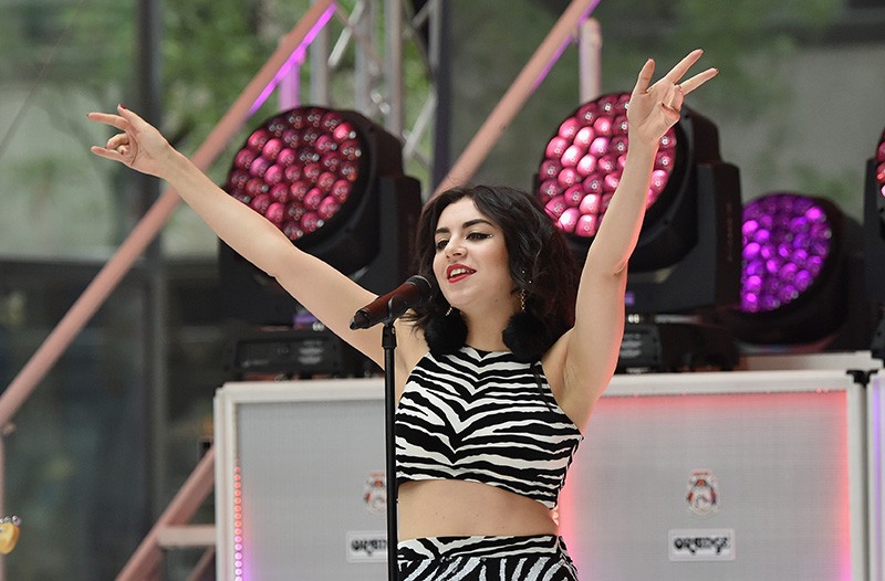 Charli XCX, nuovo album: “Sarà la cosa più pop ed elettronica della mia vita”
