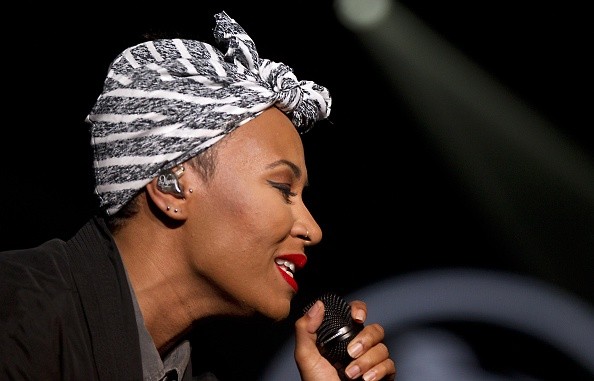 Emeli Sandé: nuovo album rimandato al 2016 per “colpa” del ritorno di Adele