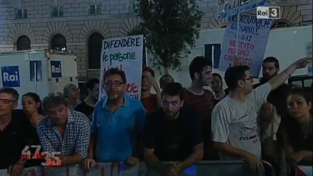 Parallelo Italia, fuori onda di Riotta furioso (VIDEO). Denunciati tre manifestanti