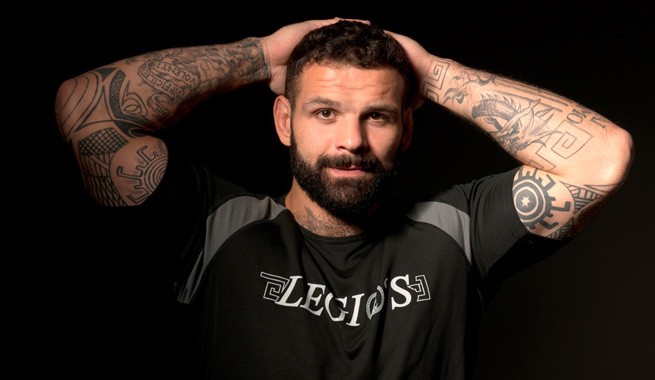 Sakara: I comandamenti del legionario, su DMAX lezioni di MMA