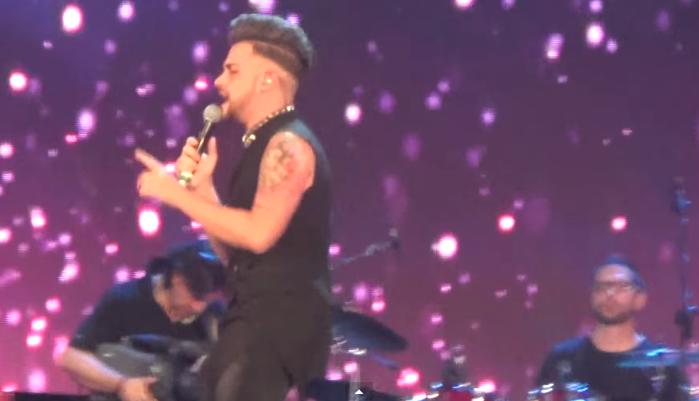 Valerio Scanu, Alone: testo, traduzione e audio