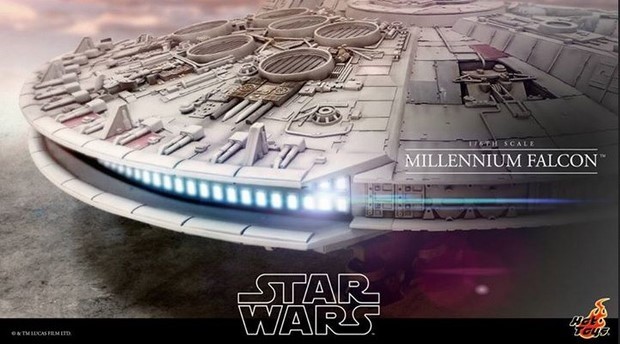 Star Wars: Hot Toys – Millennium Falcon – Replica cabina di pilotaggio (foto)
