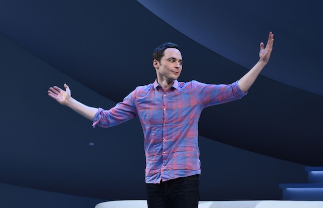 Gli attori più pagati delle serie tv: Jim Parsons guadagna 29 milioni di dollari