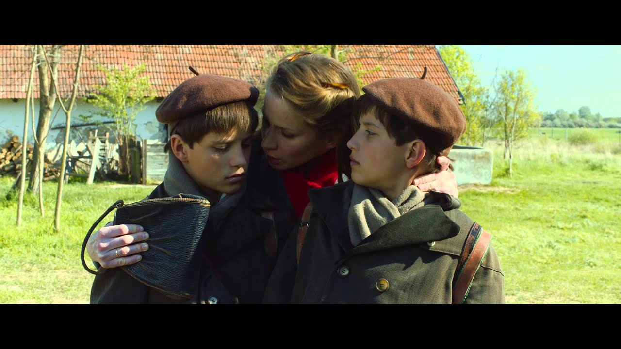 Il Grande Quaderno – Clip in italiano – La Nonna