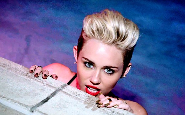 Miley Cyrus contro il video di Taylor Swift, Bad Blood