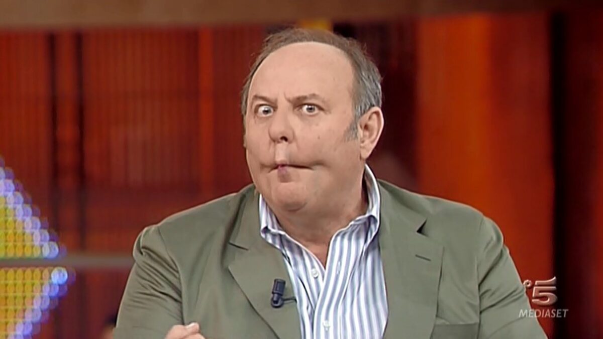 Striscia la notizia, Gerry Scotti con Maria De Filippi e Michelle Hunziker?