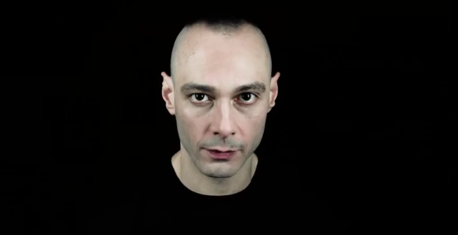 Fabri Fibra, Alieno: testo e video ufficiale