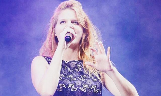 Ti lascio una canzone 2015, Chiara Galiazzo a Blogo: “Io poco televisiva? Imparerò strada facendo” (VIDEO)