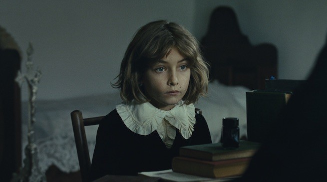 Venezia 2015, The Childhood of a Leader: recensione in anteprima del film di Brady Corbet