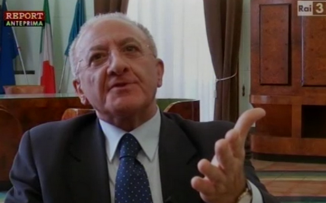 Vincenzo De Luca contro Rai3 e Report: “Camorrismo giornalistico, imbecillità non ingenua”