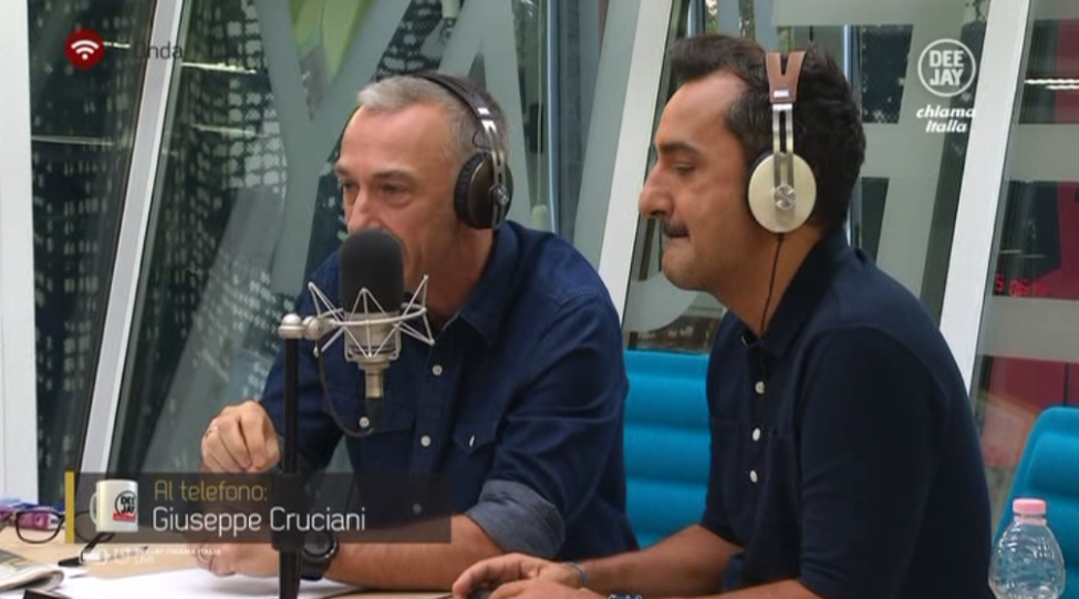 RadioBlog | Giuseppe Cruciani a RadioDeejay per lo scherzo telefonico de la Zanzara