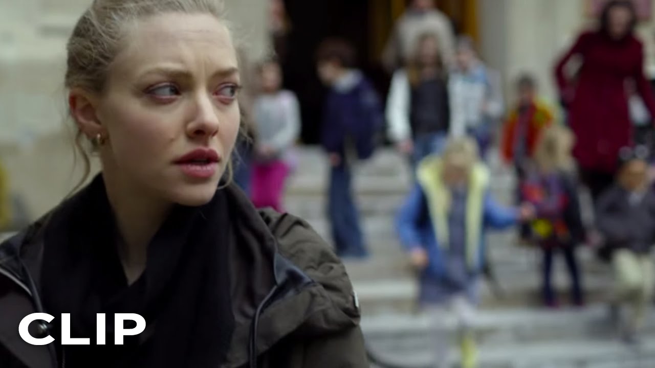 Padri e Figlie: Clip in italiano – Uscita da scuola