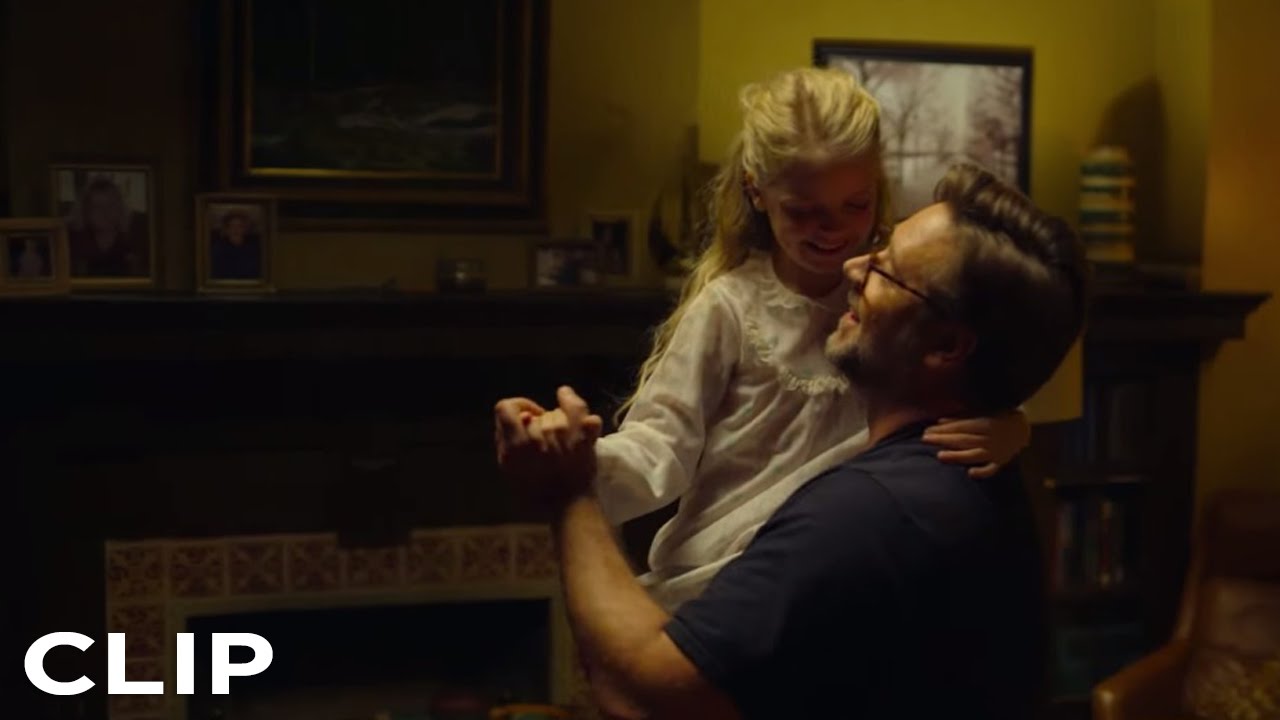Padri e Figlie: Clip in italiano “Valzer”