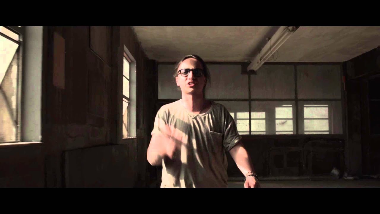 UN UOMO MIGLIORE ( VIDEO OFFICIAL ) – NICCOLO’ MORICONI FEAT GIANCARLO GIANNINI –
