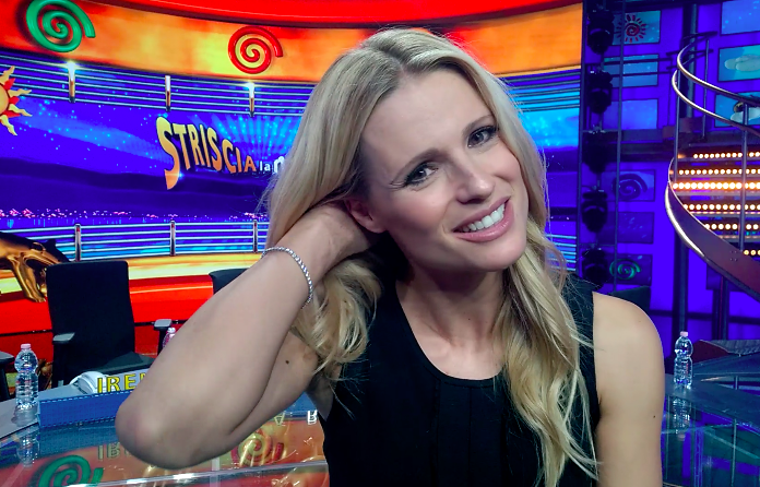 Striscia la Notizia 2015, Michelle Hunziker a Blogo: “Un Tapiro ad Aurora? Glielo darei io!” (Video)