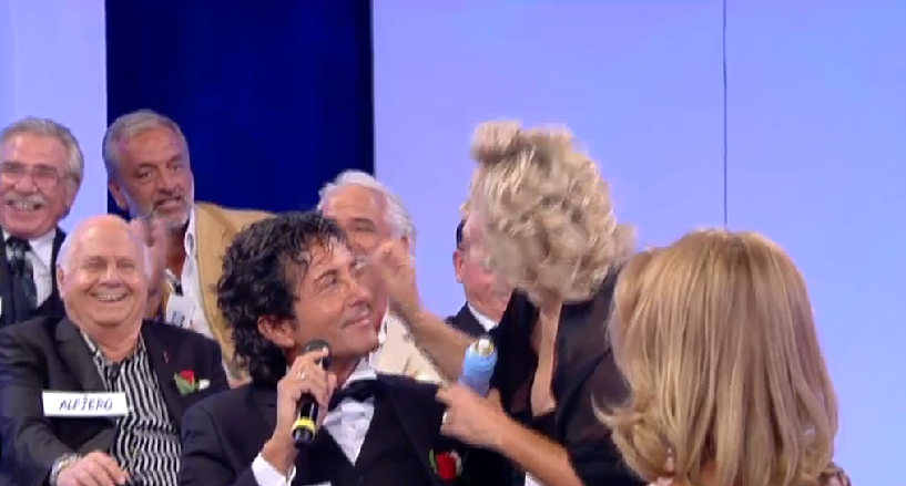 Uomini e donne,  Tina show col cicisbeo Gianluca Mastelli. Il Grande Fratello la aspetta?